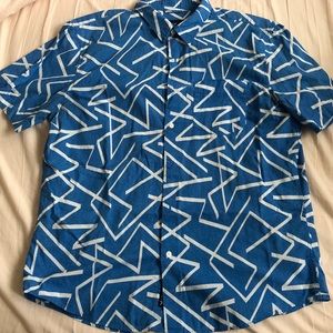 AE American Eagle seriously soft button up shirt👕